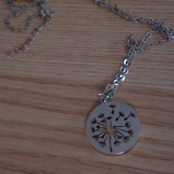 Dandelion Stainless Steel Necklace Gold Silver RG - Picture 3 of 8